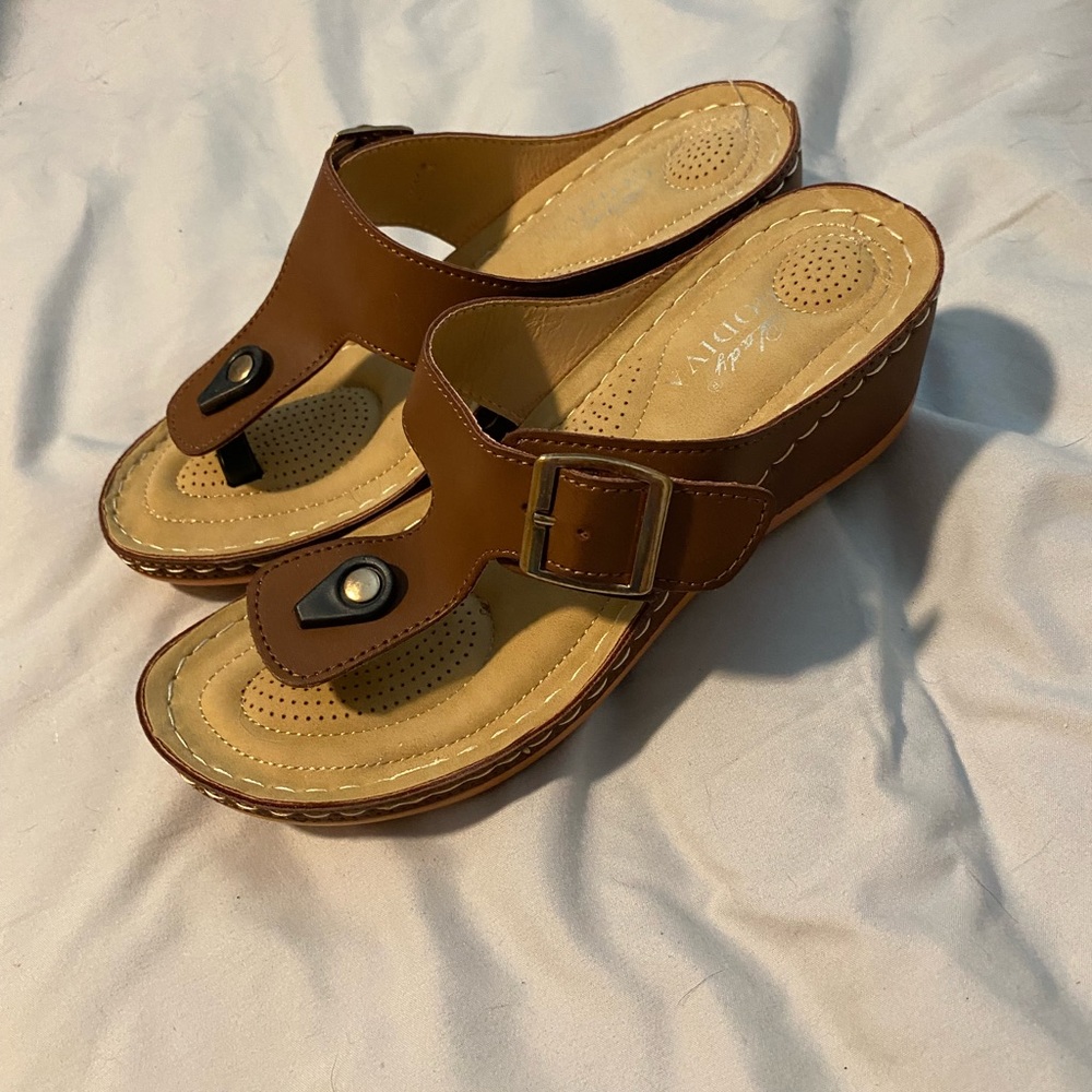 Brown Leather Sandals by Lady Godiva Size 8.5